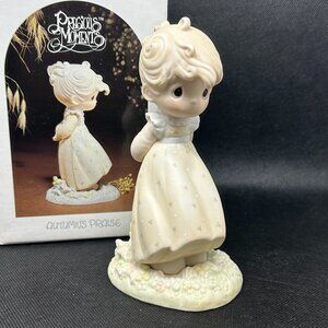 Precious Moments "Autumn's Praise" figurine